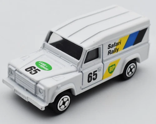 Vintage Corgi Land Rover Safari Rally white. Model Car DieCast GT Britain. 1/64