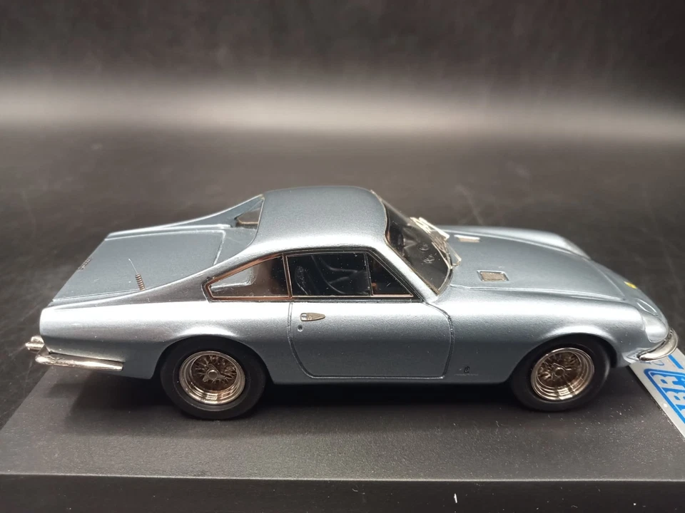Ferrari 330 GTC 1967 1/43 BBR - Immagine 4 di 4