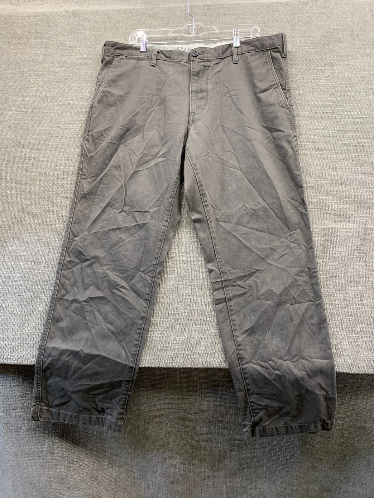 Eddie Bauer Chino Pants Men 38x30 Gray Classic Flat Front Mid Rise Straight Leg