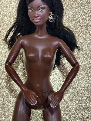 So In Style S.I.S. Chandra African-American Barbie doll Mattel 