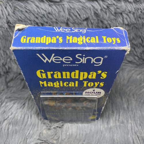Wee Sing Grandpa’s Magical Toys VHS 1988 Price Stern Sloan Musical Movie Rare - Imagen 6 de 8