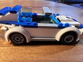 LEGO CITY: Police Station (60141)-Police Car Only