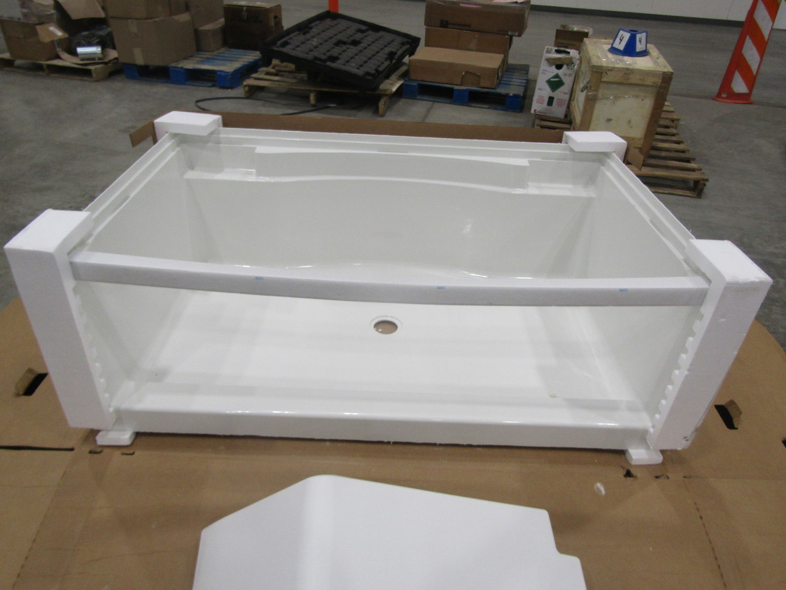 Sterling Accord 60" x 36" White Shower Base with Single Threshold