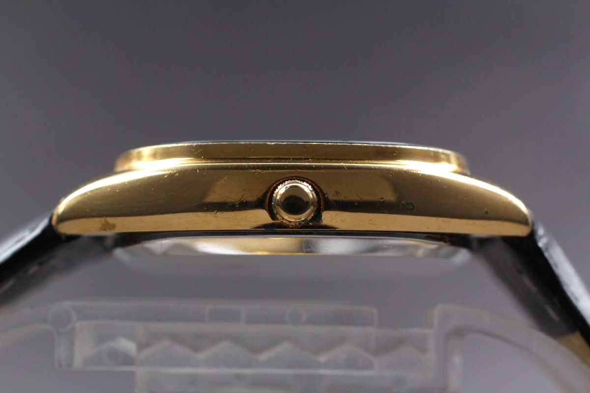 Rare SEIKO Load Quartz 8243-5020 Black Gold 34mm Day-Date kanji