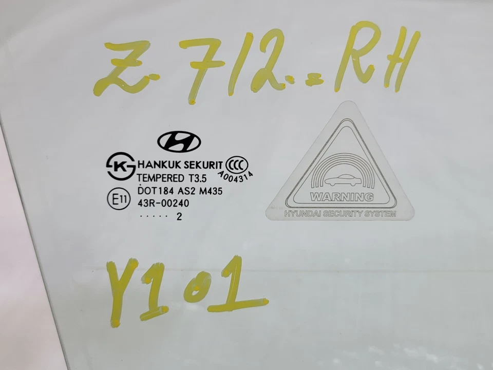 2012-2014 Hyundai Veloster Front Right Passenger Door Window Glass 82421-2V010 - Image 3 of 3