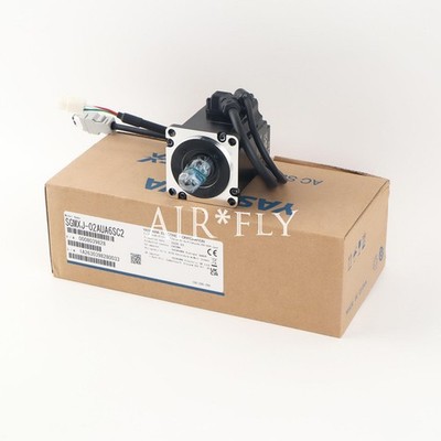 1PC Yaskawa SGMXJ-02AUA6SC2 AC Servo Motor New
