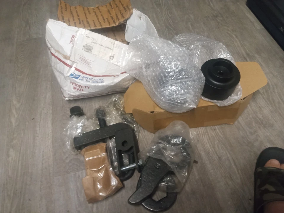 Supreme lift kit w/2 inch lifts for 02-07 Chevy, GMC - Image 4 of 4