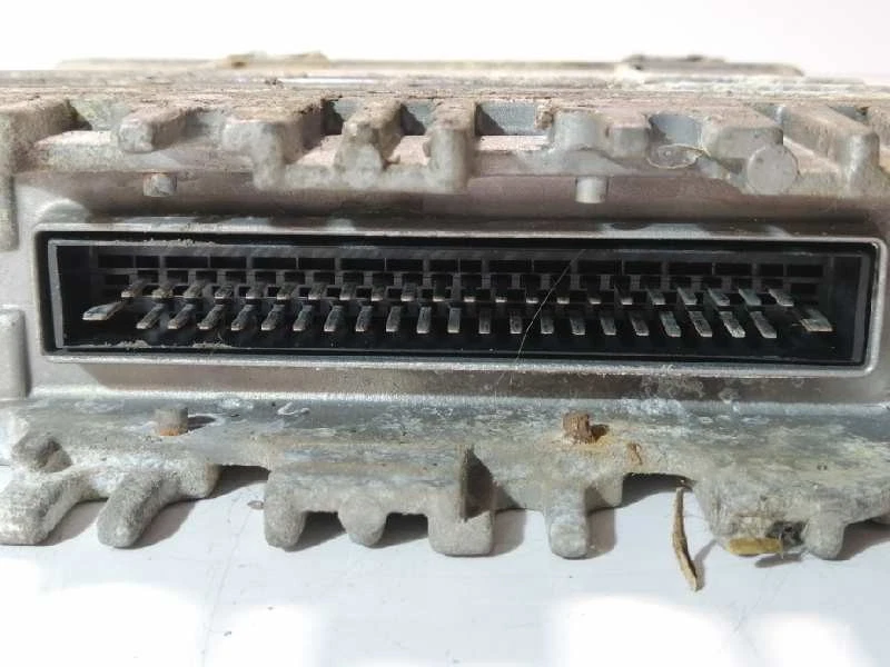 6K0906027E centralina motore SEAT INCA 6K9 1.4 CLX FAMILIAR 1996 698556 - Immagine 2 di 4