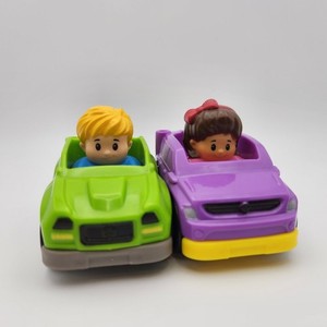 *Lot of 2* Fisher Price Little People Wheelies: 2016, Green Car, Purple Car
