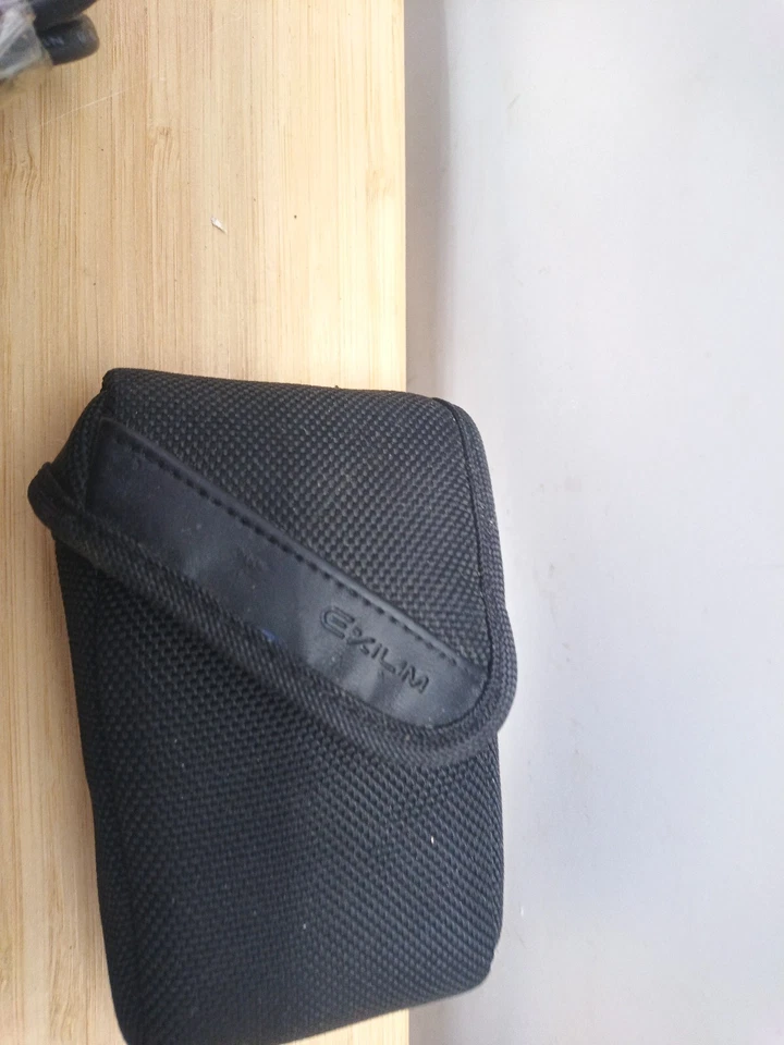 Casio Exilm Ex-z75 7.2 MP digital camera TESTED and WORKING with charger & case - Image 4 of 4