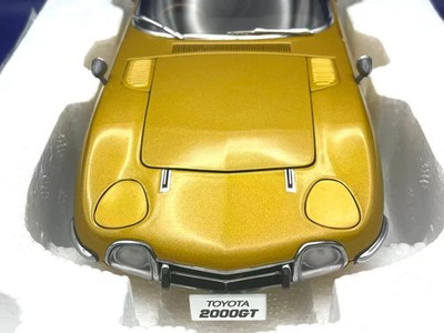 SUPER RARE* Autoart 1/18 Toyota 2000GT Gold Metallic 1967 JDM