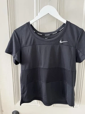Nike Dri-Fit Black Running/Gym Top Size M. B - Image 1 of 4