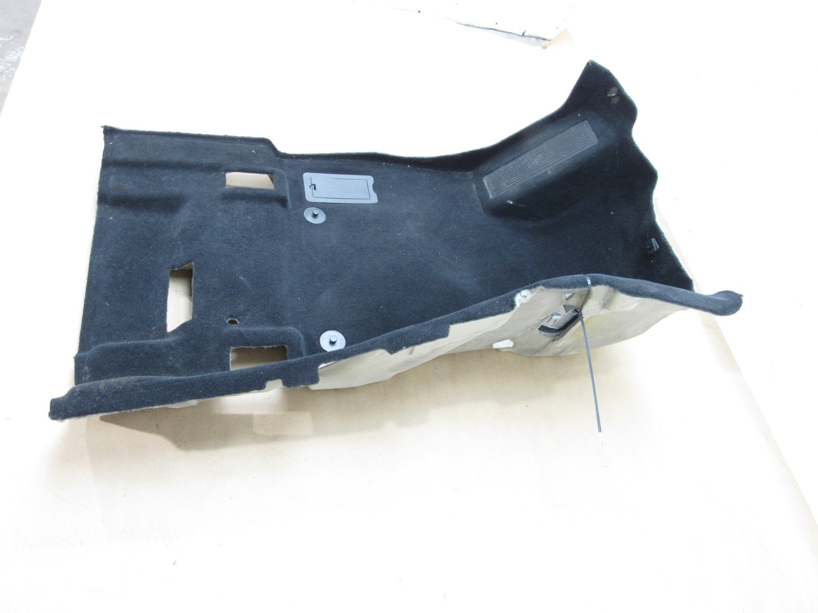 Maserati Levante 2018 Front Left Driver Floor Carpet Liner Mat 16-24 ;#4