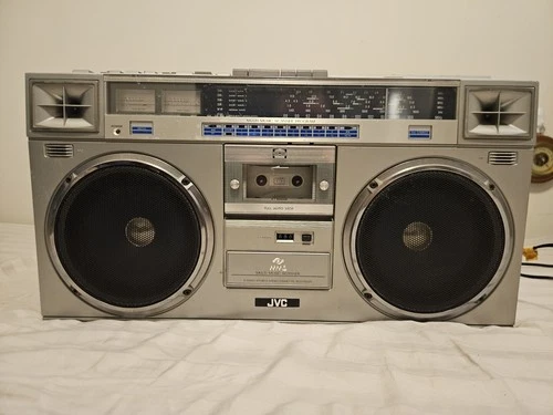 JVC RC-M70C Portable Boombox - Cassette & Shortwave - TESTED & WORKING!