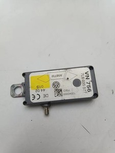 VW TOUAREG 7LA, 7L6, 7L7 Antennenverstärker  7L6035577 3.20 Petrol 34340042