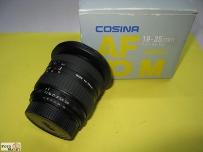 Cosina Weitwinkel-Zoom-Objektiv MC 19-35 /1:3,5-4,5 für Nikon Vollformat digital
