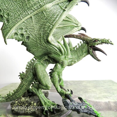Bestiary Unleashed - TREERAZER Pathfinder Battles Adult Green