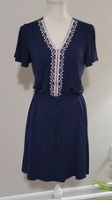 Old Navy Elastic Waist Embroidered Navy Blue Belted Dress Women’s XS Knee Length
