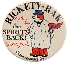 1976 University Of Wisconsin-Platteville Vintage Pin-back Homecoming Rickety-Rak