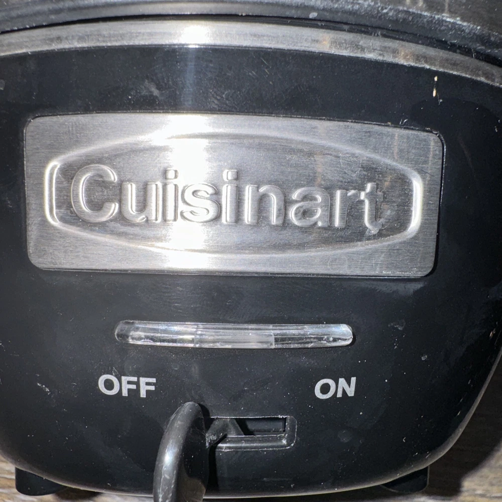 Cuisinart CEC-10 Electric Egg Cooker 10-Capacity New Open Box  