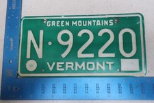 Vermont VT License Plate 1977 77 N-9220