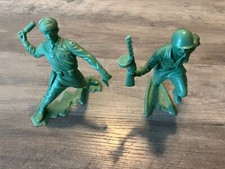 Vintage Marx Army Men lot of 2