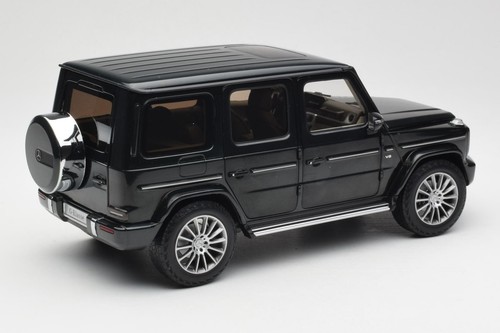B66960810 Mercedes G-Class G 500 W463A Emerald Green Minichamps 1/18 - Imagen 3 de 8
