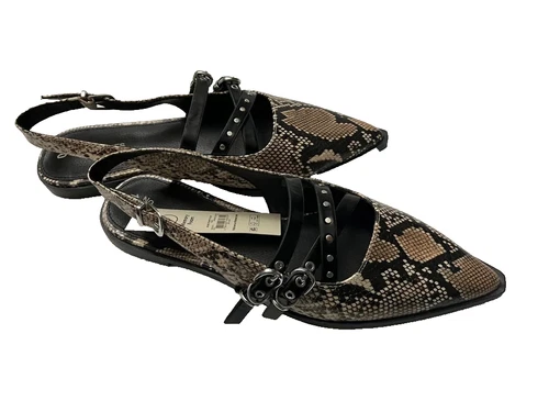 No Boundaries Women's size 7 Faux Leather Strappy Moto Flats Color Snake NEW - Picture 13 of 17