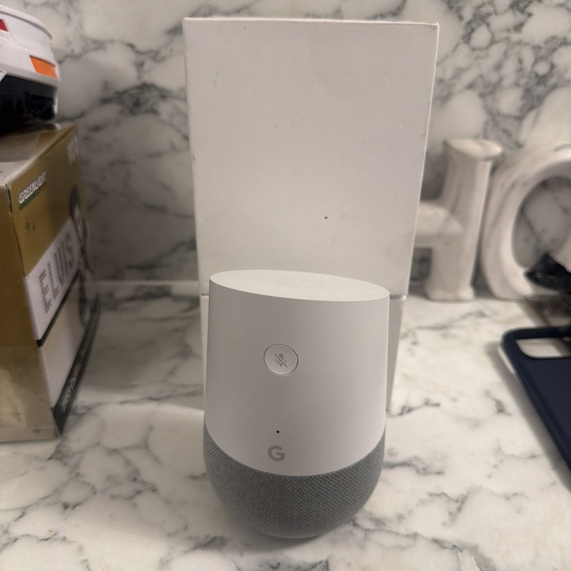 Google Home Smart Speaker Voice Assistant WiFi Bluetooth Smart Home Hub