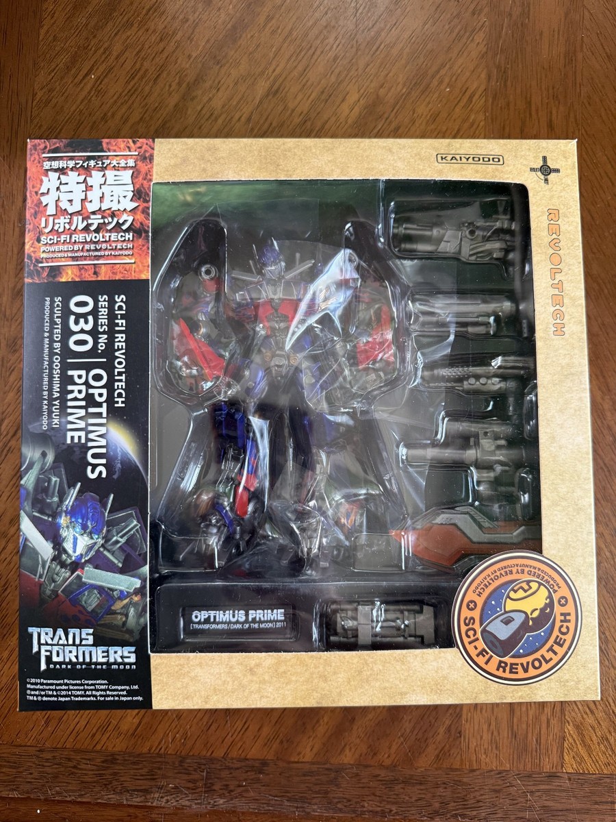 Revoltech 030 Transformers OPTIMUS PRIME SCI-FI New Package ver