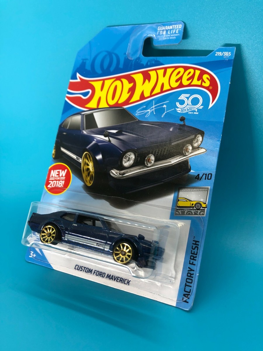 Hot Wheels CUSTOM FORD MAVERICK (Blue)