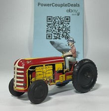 Walt Reach By Courtland Tin Toy Tractor With Farmer Vintage Rare