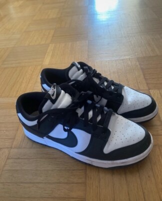 EU Größe 39- Nike Dunk Low Black White