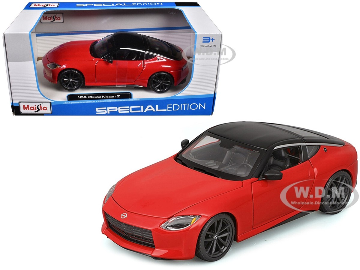 2023 NISSAN Z RED W/BLACK TOP 1/24 DIECAST MODEL CAR BY MAISTO