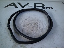 Original VW Golf 5 Plus Türdichtung Türdichtgummi rechts hinten 5M0867913D