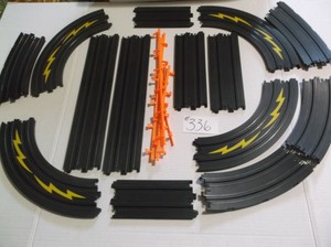 tomy slot car track