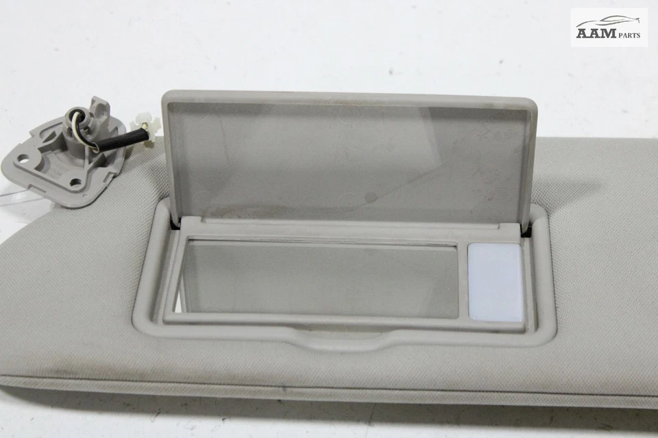 Infiniti QX50 2019-2021 delantero izquierdo lado del conductor superior parasol OEM Foto 4 de 4