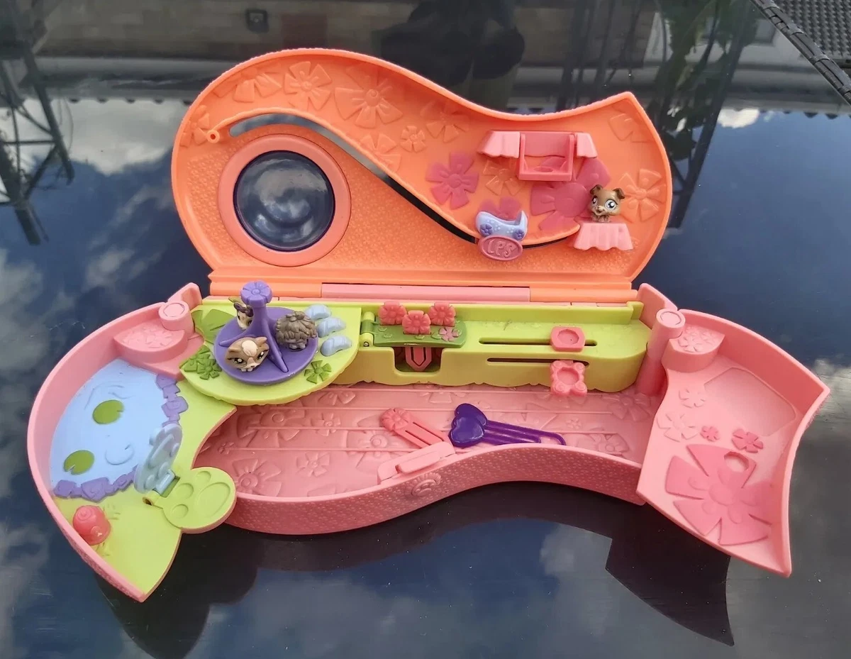 LPS Littlest Pet Shop Teeniest Tiniest Store N Go Pencil Case 4 Pets