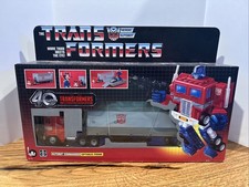NEW GENUINE Transformers G1 Optimus Prime w Trailer - 40th Anniversary Reissue