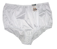 Vanity Fair Panties Brief Perfectly Yours Ravissant Nylon Sz. 12/5XL Style 15712