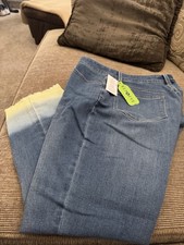 Susan Graver Crop Jean  Regular Stretch Denim...