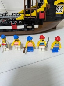 LEGO Pirates Black Seas Barracuda (Dark Shark) 6285 In 1989 Used W/Manual As Is