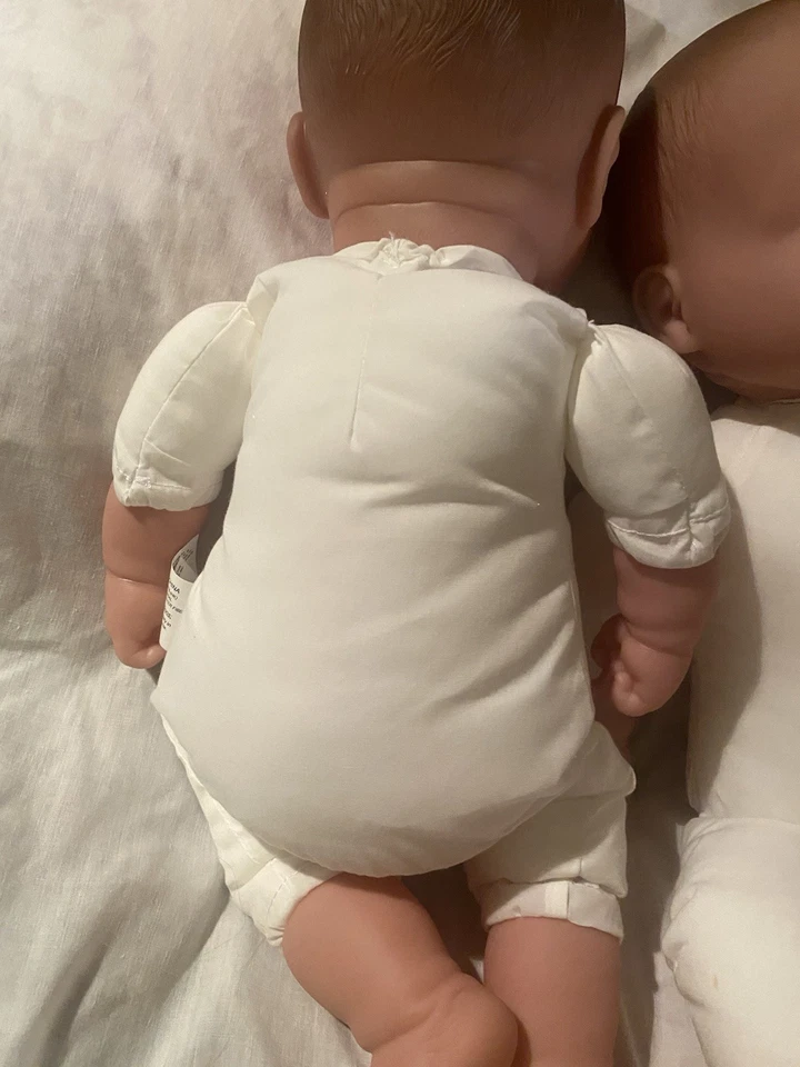 Lot Of 4 JC Toys Dolls 3 20-inch La Baby Soft Body Dolls Vinyl And 11 Inch Doll - Image 4 of 4