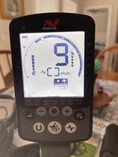 Minelab Equinox 800 multi-frequency metal detector with wireless headphones