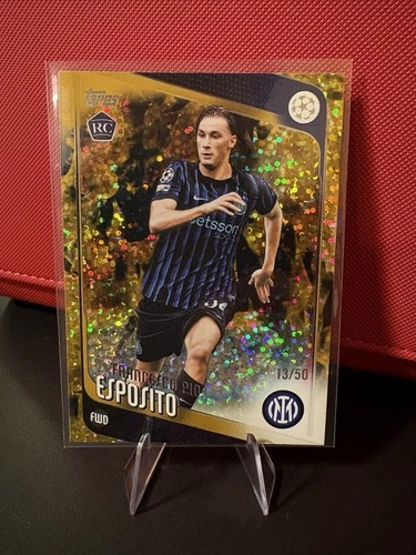 2025-26 Topps Flagship UCC, Francesco Pio Esposito, Rookie Gold /50 Inter Milano