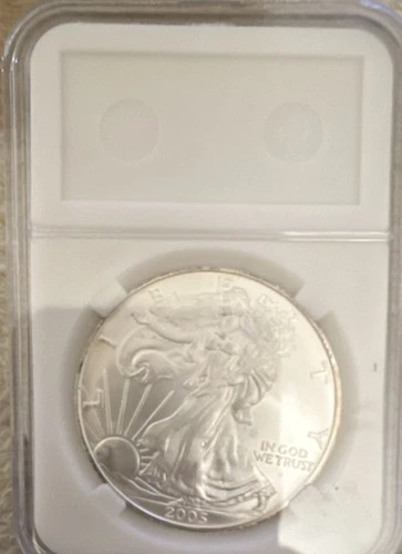 US Mint 2005 American Silver Eagle 1oz .999 Silver Business Strike Coin