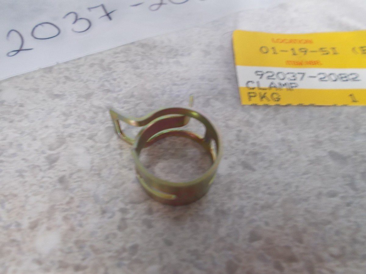 NOS OEM Kawasaki Clamp 1994-2003 VN800 ZX900 ZX750 KLX300 ZRX1200