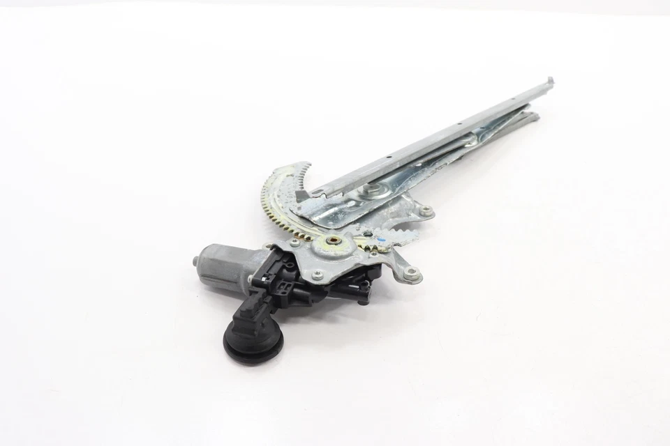 Toyota Highlander 2014-2019 regulador de ventana de puerta lateral trasera izquierda con motor OEM Foto 2 de 4