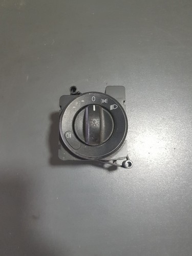 VW Crafter oder Sprinter W906 Bj 2006-2011 Scheinwerferschalter A9065450504...