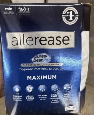 King  Maximum Bed Bug and Allergy Mattress Protector White - AllerEase